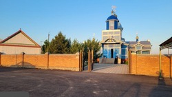 В селе на Ставрополье благодаря губернаторской программе обновили территорию около храма